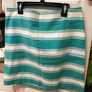 Vineyard Vines skirt